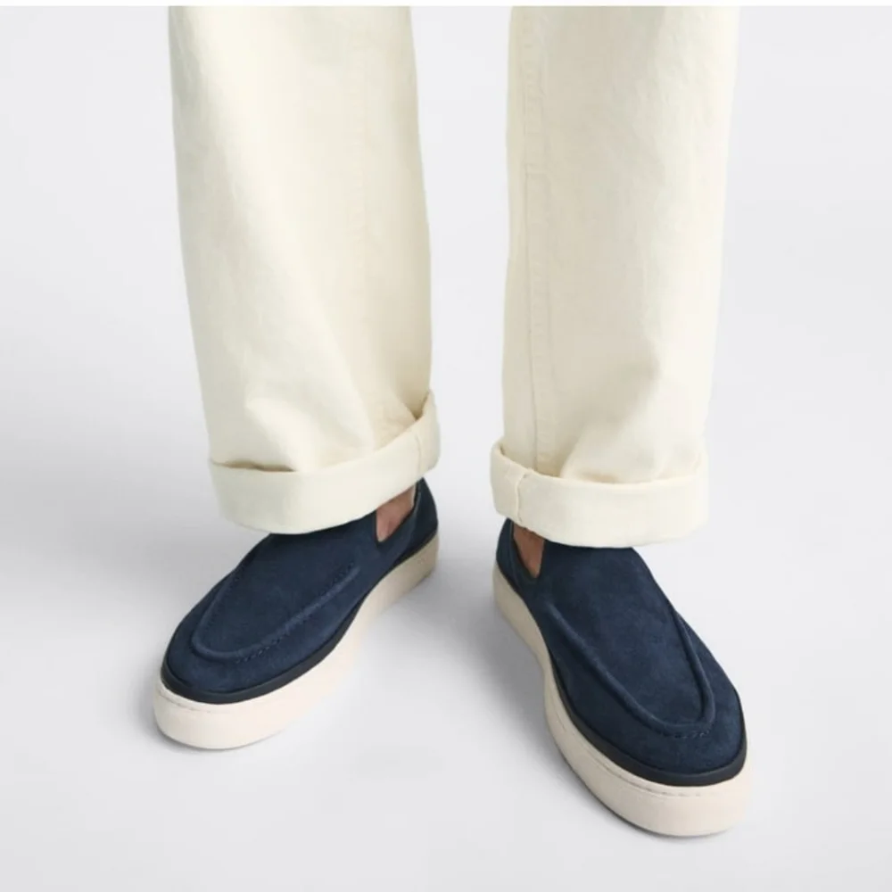 ❌️SOLD❌️ZARA CASUAL LEATHER LOAFERS SIZE 9 - Picture 1 of 5